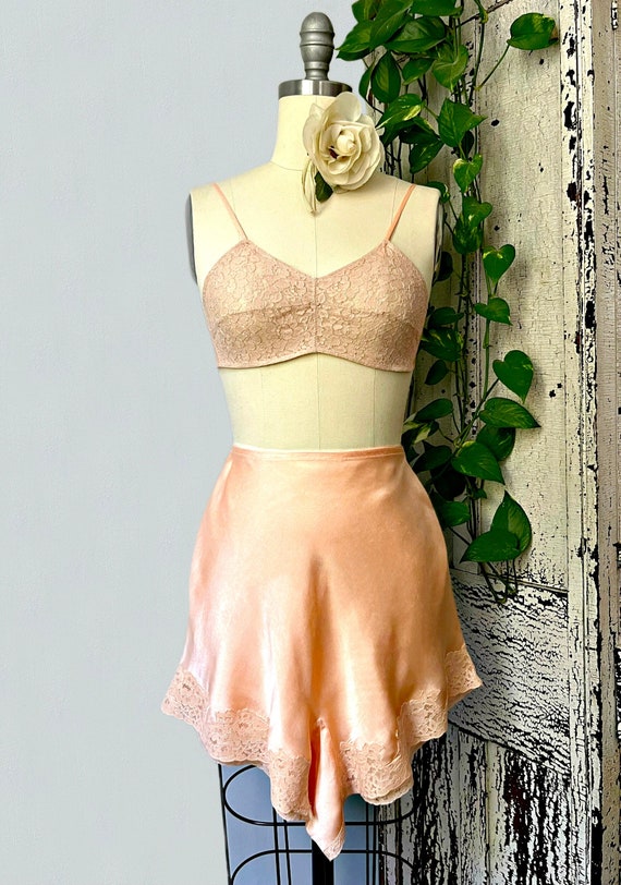 Vintage lingerie set 1930s peach silk satin charme