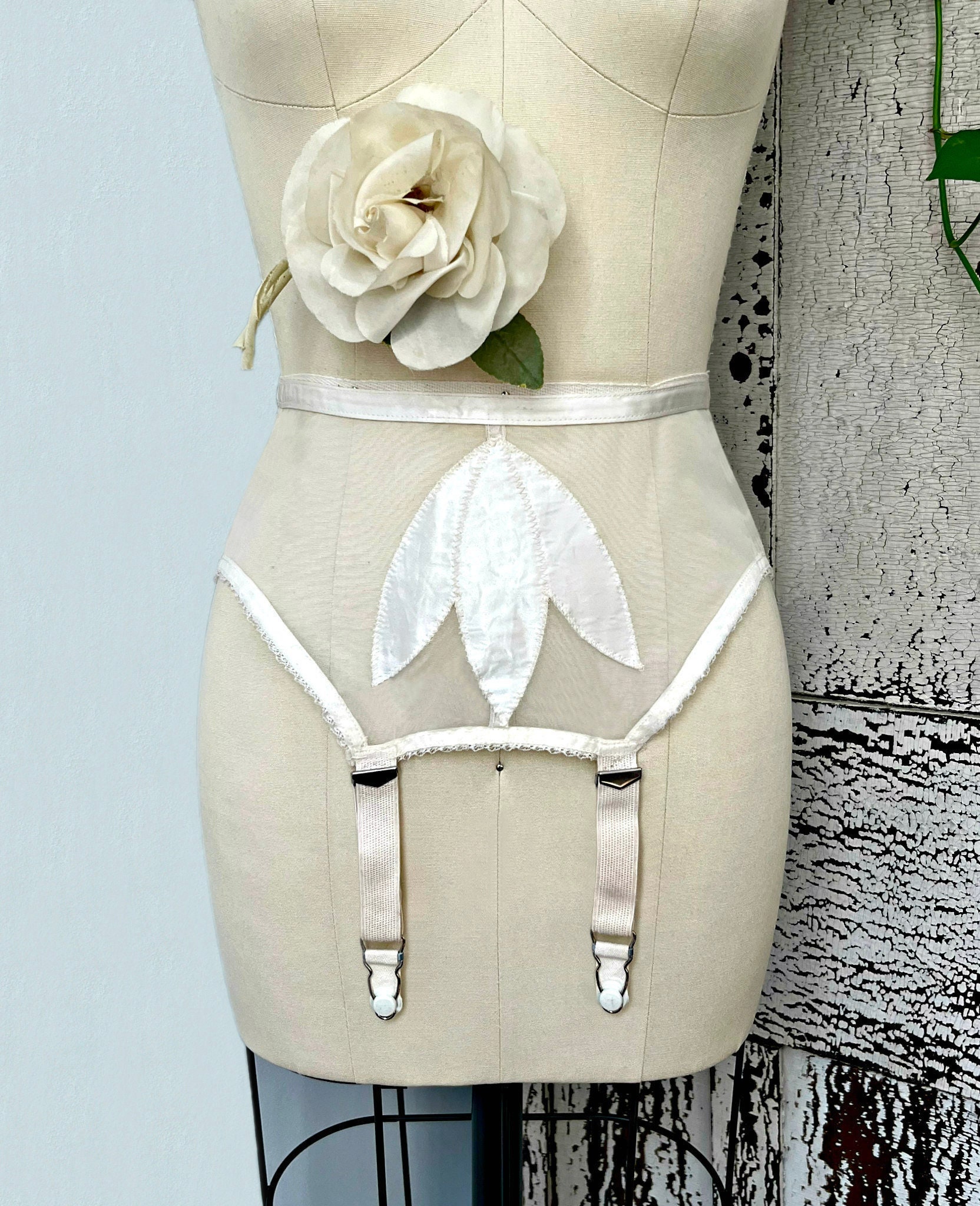 1950s Garter Belt - Etsy