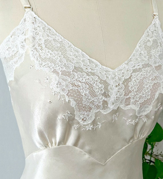 Vintage lingerie FISCHER 1940s ivory silk satin c… - image 5