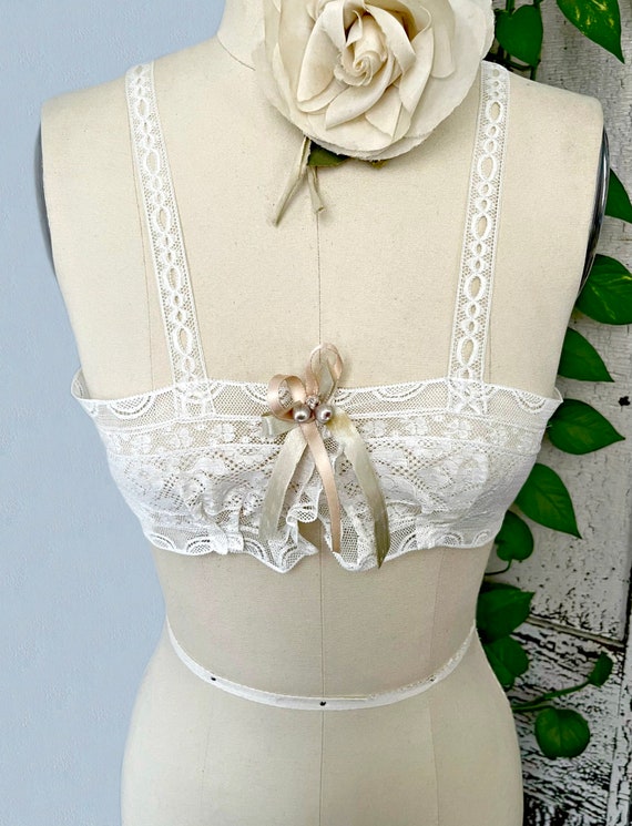 Vintage lingerie Edwardian ivory lace trousseau b… - image 2