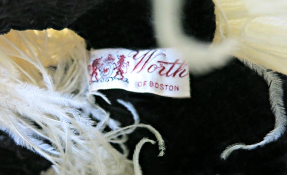Vintage 1930s WORTH OF BOSTON black velvet hat fa… - image 9