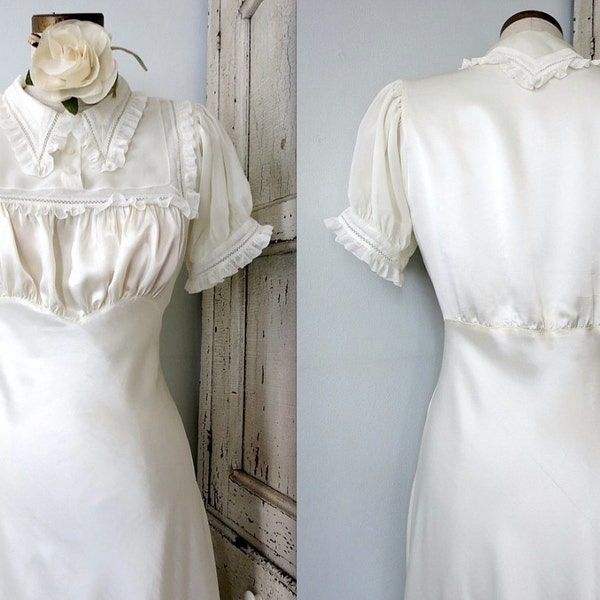 Vintage lingerie FISCHER 1940s ivory rayon satin dress /w/ chiffon puff sleeves, yoke & point collar, tulle ruffles, 36" bust, Excellent!