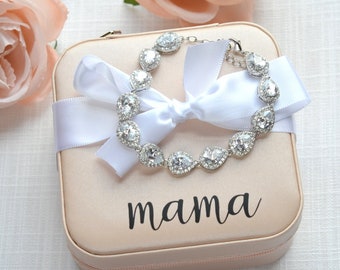 Mother of the Bride Jewelry Box, Mom Jewelry Box, mama Jewelry Box, Mother of the Groom Gift, Jewelry Box with jewelry INCLUDED