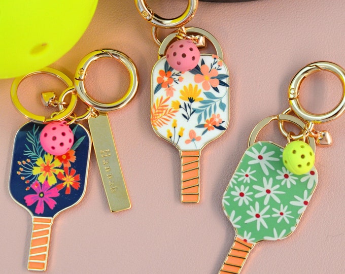 Personalized Pickleball Keychain, Pickleball Bag Tag,Pickleball Paddle Keychain,Gift for Pickleball lover,Sports Gift for Her,Christmas gift