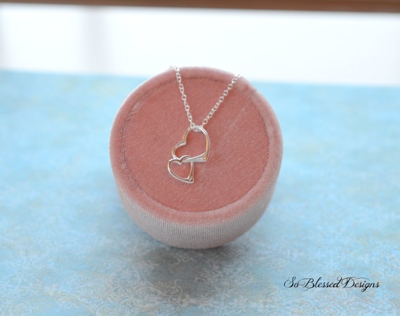 Gift for SISTER Sisters Jewelry Sister Quotes Heart Necklace