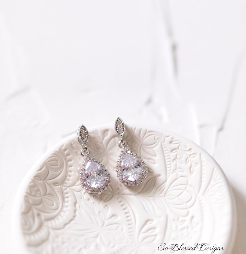Bridesmaid Earrings Tear Drop Bridesmaid Earrings Silver Etsy
