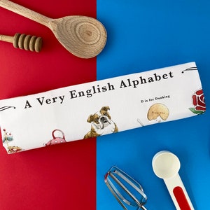 Engelse alfabet theedoek. Engeland theedoek. Britse geschenken theedoek. Cadeau achterlaten, of cadeau voor een nieuw huis. Brits cadeau voor familie in het buitenland afbeelding 5