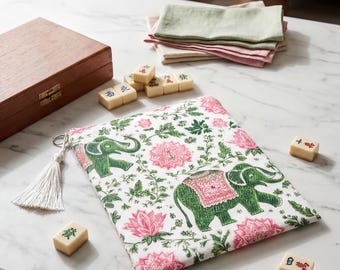 Bolsa para fichas de mahjong: Bolsa compacta y suave con cierre de cremallera.