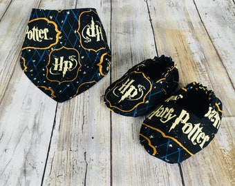 Harry Potter Baby Bib And Bootie Set - Bandana - Slippers - Shoes