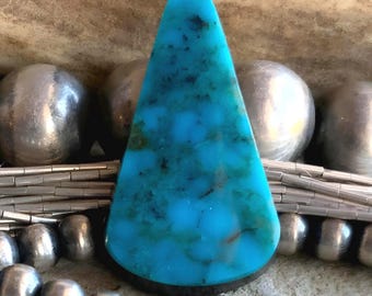 Kingman Turquoise Triangle Cabochon: Arizona Gemstone