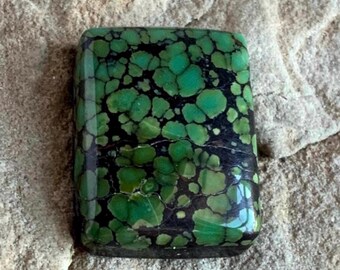 Beautiful Green Hubei Turquoise Rectangular Cabochon #H116