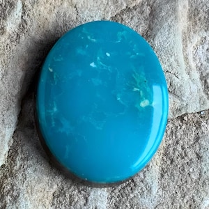Beautiful Blue Royston Turquoise Oval Cabochon