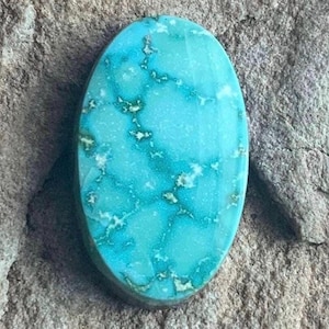 Beautiful Blue Royston Turquoise Oval Cabochon