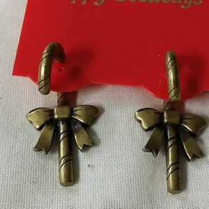 JJ Messing Zuckerstange durchbohrt Beitrag Ohrringe Antik Gold-Ton-Finish