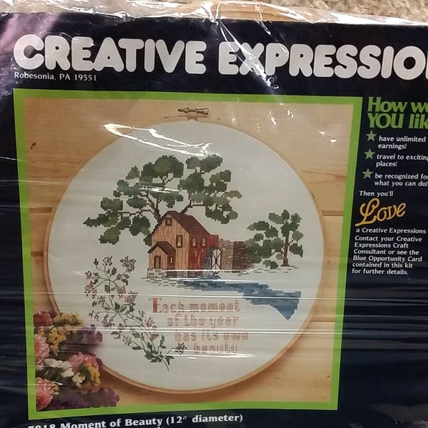 1977 Creative Expressions 7818 Moment of Beauty Counted Cross Stitch Kit Hallmark Cards