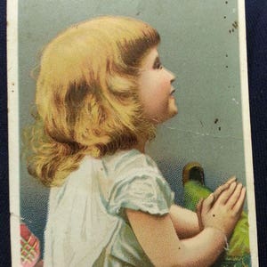 Antike Verwendung NIAGARA Starch Superior To All Werbung Trade Card Verkäufer Harry Dellinger Mädchen betend