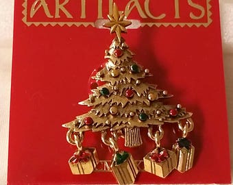 JJ Artifacts 1986 Gold tone Enamel Christmas Tree with Dangling Presents NOS On original Card
