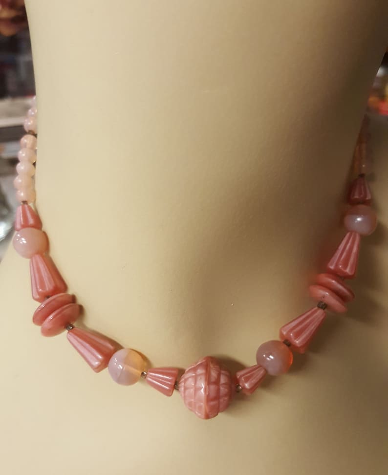 1920/'s Deco Pink Opalescent Molded Glass Bead Choker 14-12 Czech Molded Opal Glass Beads