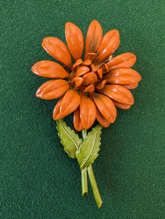 1960's MOD Large Orange Enamel Daisy Flower Pin Fl