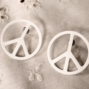 1970&#39;s White Enamel Peace Sign Pierced Post Earrings