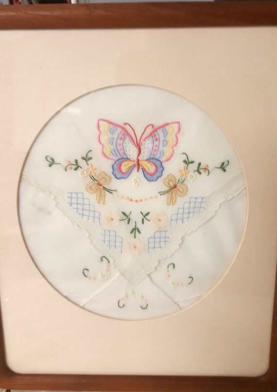 1940's Hand Embroidered Butterfly Handkerchief Han