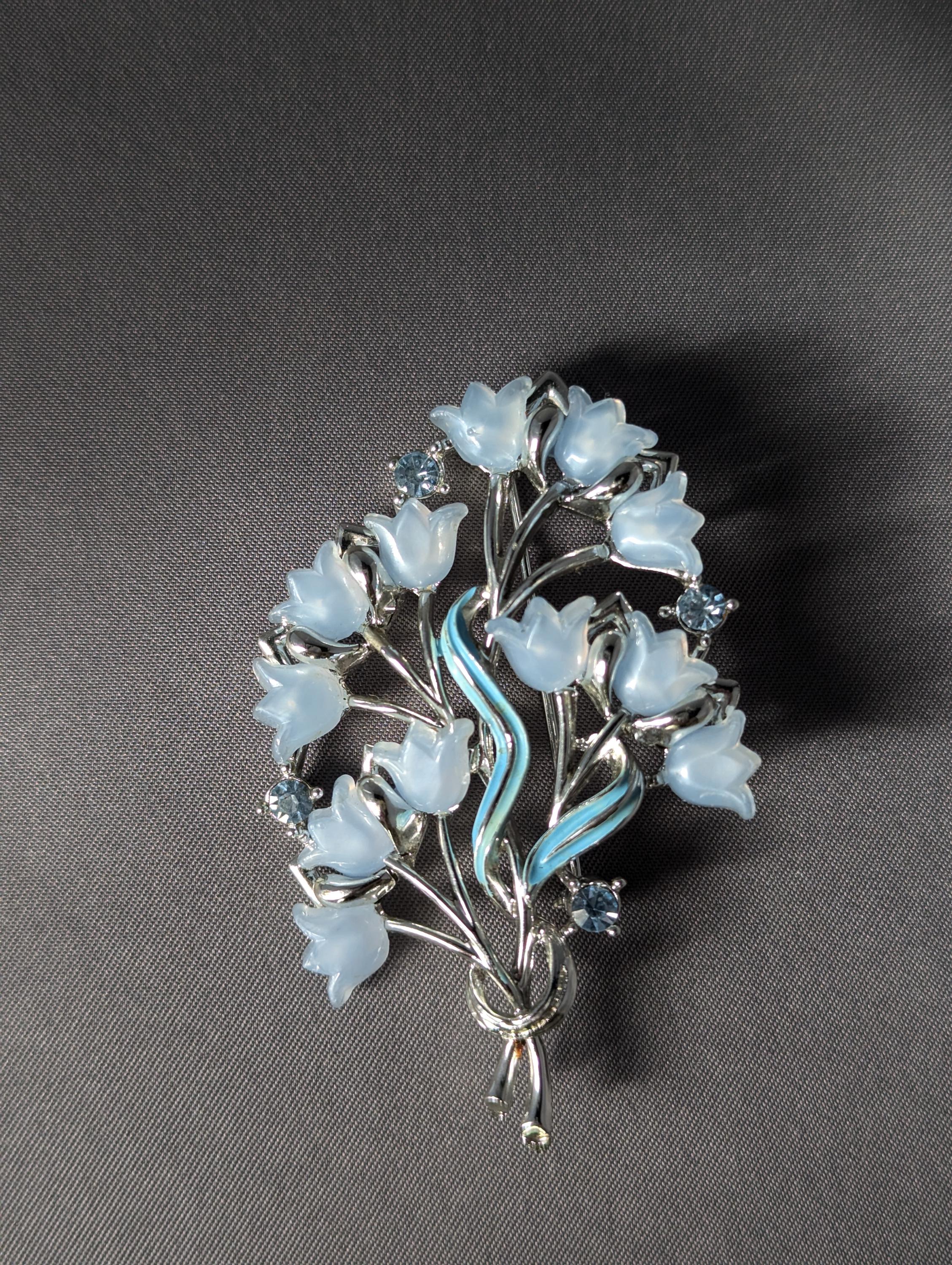 【1960’s】 SRO Alum rhinestone decorated 1960's Signed STAR Baby Blue Tulip Molded Lucite Silver Tone