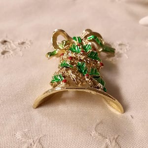 Vintage Gerry's Christmas Bell Pin Shiny Gold Tone Green Enamel Red Holly Berries 1970s image 3