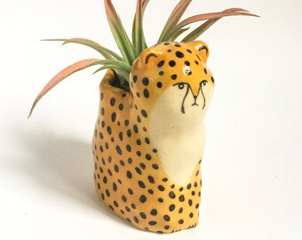 Ceramic Cheetah Planter / Ceramic Animal Planter