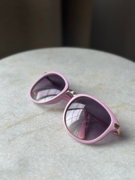 Retro Y2K SUNGLASSES - Retro Vintage Pink Frame - image 4