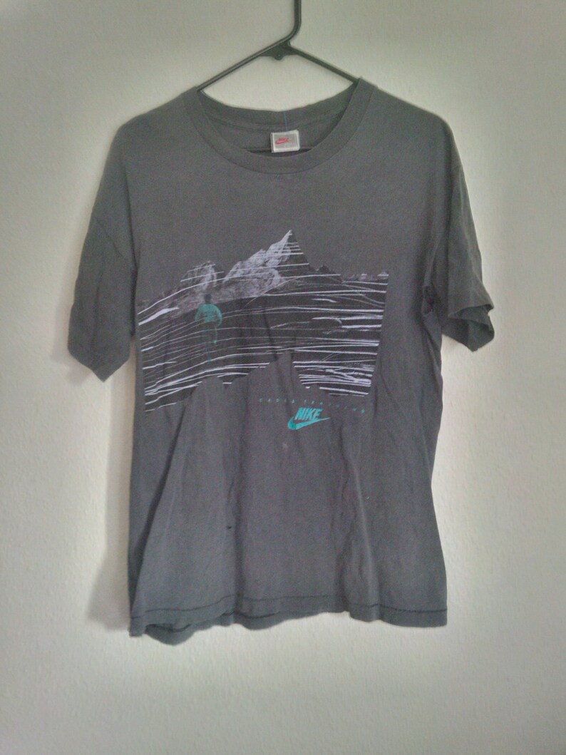 vintage hike nike shirt
