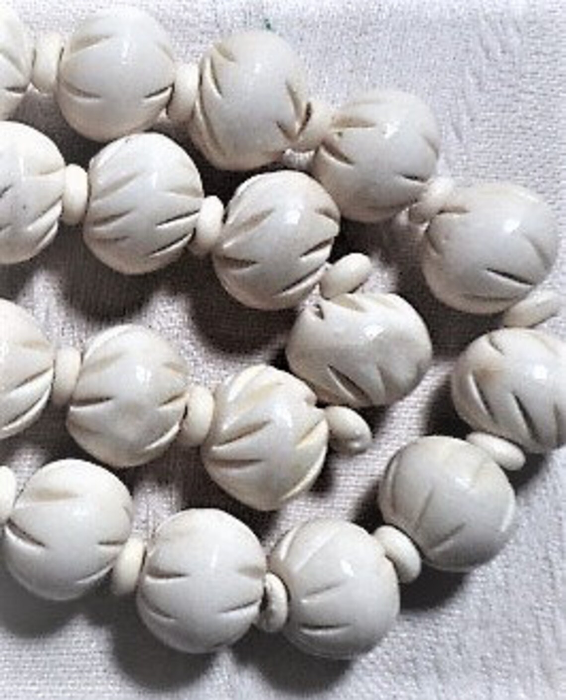 BEADS FAUX IVORY Hand Carved Bone Beads 7270 12mm Ball | Etsy