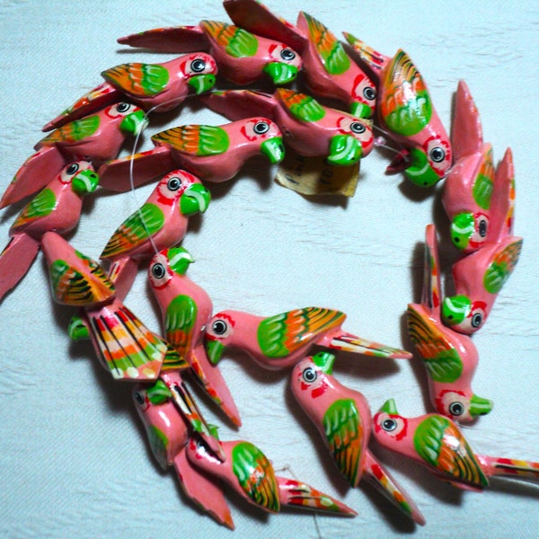 PROMO DESIGN SAMPLES, Bird Beads, Parrots, Design Supply Samples, Hand Carved, Hand Painted, Wood, Assorted Colors, Vintage, Philippines,