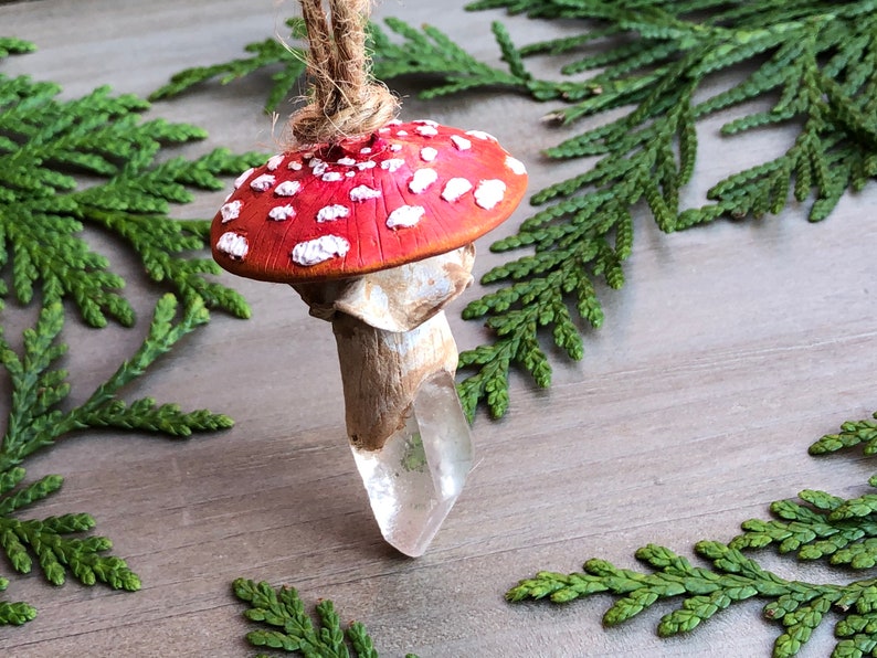 Handmade Quartz Crystal Amanita Muscaria Fly Agaric Mushroom Ornament. image 3