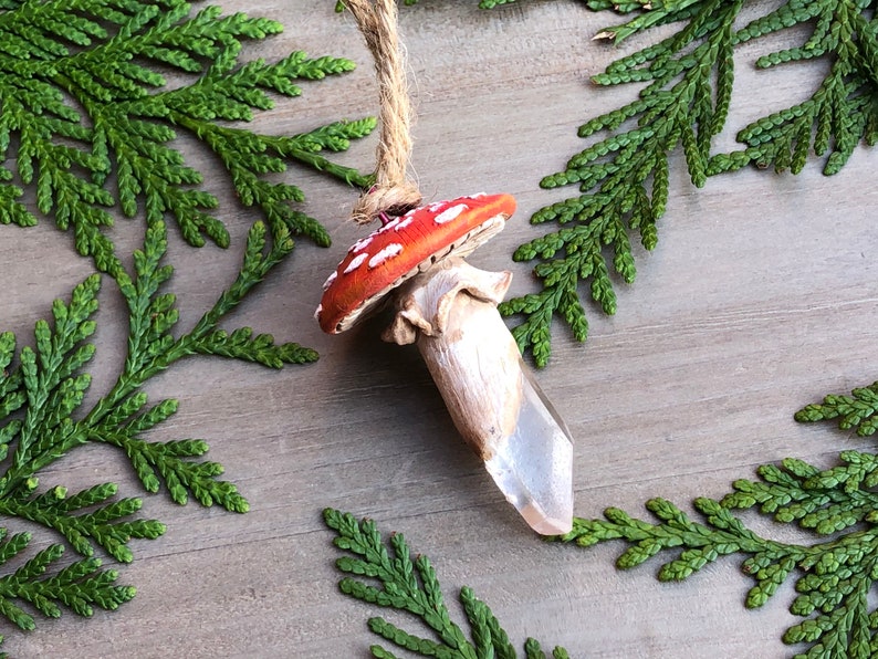 Handmade Quartz Crystal Amanita Muscaria Fly Agaric Mushroom Ornament. image 5