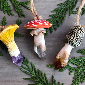 Handmade Quartz Crystal Amanita Muscaria Fly Agaric Mushroom Ornament. image 10