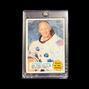 Original-1969 Topps Man on The Moon #52B Astronaut Buzz Aldrin VG-EX- Rare W/Case