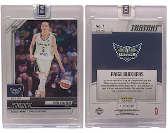 Tarjeta de novato de los Dallas Wings con el debut de Paige Bueckers de la WNBA n.° 1 de Panini Instant 2025 RC