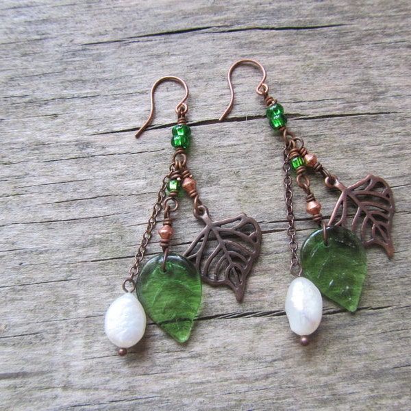 Woodland earrings - woodland jewelry - nature jewelry - leaf earrings - gift under 15 - europeanstreetteam
