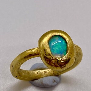 Delicate Black Opal Gold Ring, Ancient Design