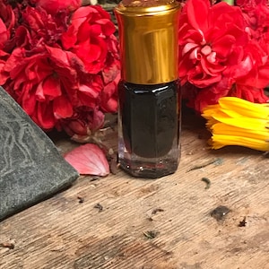 Middle Eastern Perfume: Black Musk, Amazing Musk Scent