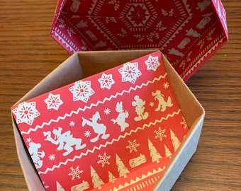 Gift Card Box - Cozy Disney Friends