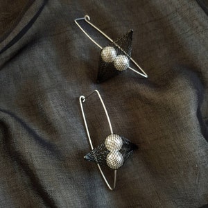 Statement earrings Contemporary earrings Hypoallergenic earrings Long earrings Acrylic pearl earrings Mesh earrings Unusual jewelry image 3