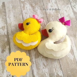 PDF SVG Duck Pattern, Animal Ornament Pattern, Felt Softie Sewing Pattern, Felt Duck Ornament, Felt duck pattern, Baby nursery mobile