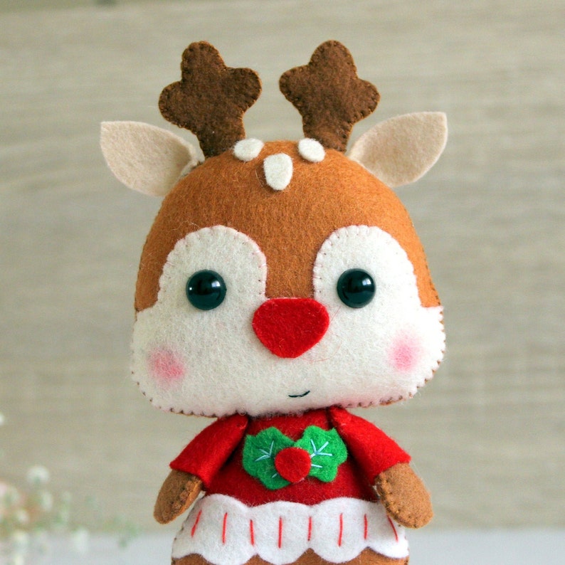 Felt reindeer Christmas ornament Reindeer pattern Felt Rudolph | Etsy