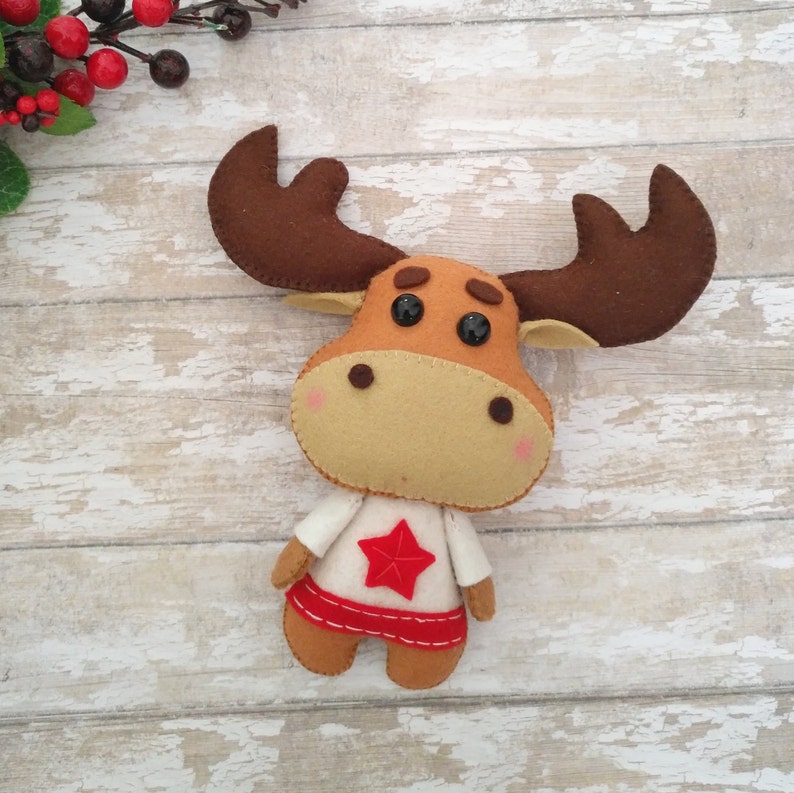 Felt Christmas ornament pattern Felt moose pattern Moose