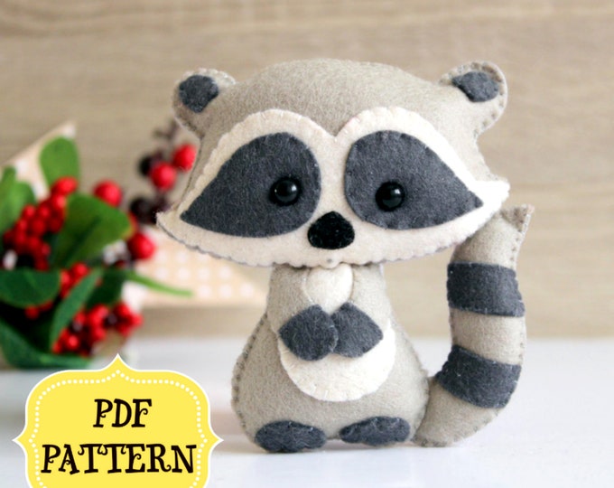 Needle Felting Craft Set Raccoon ,nonfinished 2021 . Raccoon Needle