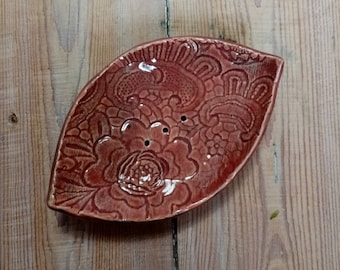 Seifenschale Keramik handgemacht Geschenk Badezimmer neue Wohnung Wohnungseinweihung Hauseinweihung altrosa rosa pink