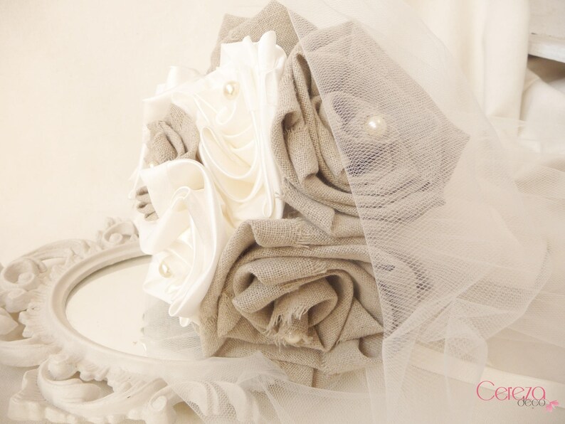 Wedding country chic beige satin linen bridal bouquet ivory Manon country chic wedding accessory burlap wedding flowers