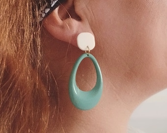 Boucles d'oreille bohèmes vert sauge | bijou stylé tendance | bijou maxi