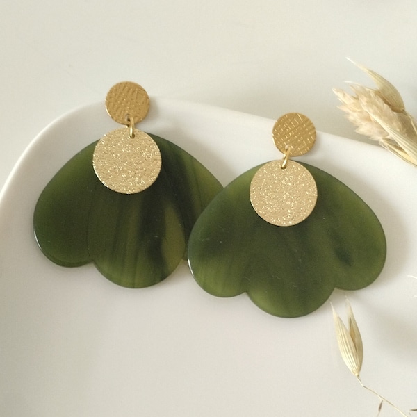 Bohemian flower petal earrings green gold stainless steel | trendy designer jewelry | maxi jewelry